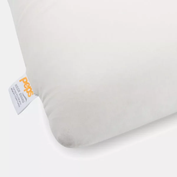 Peps Tufted Pillow